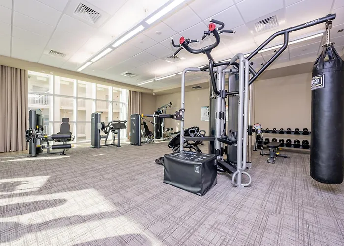 Phoenix Gulf Towers 805 Apartment